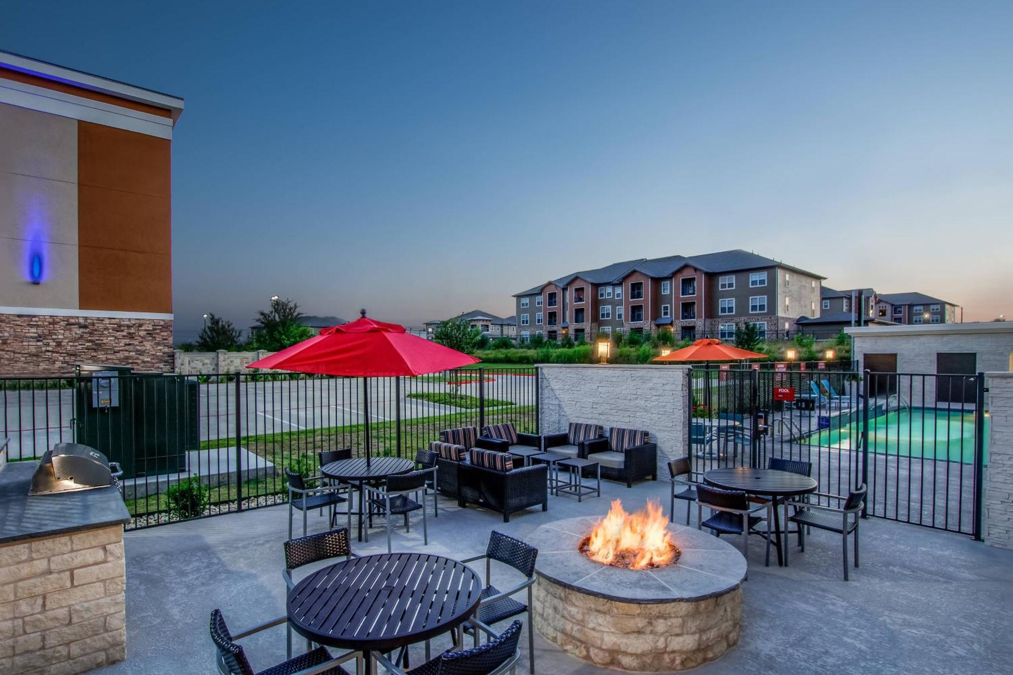 Towneplace Suites By Marriott Waco South Kültér fotó